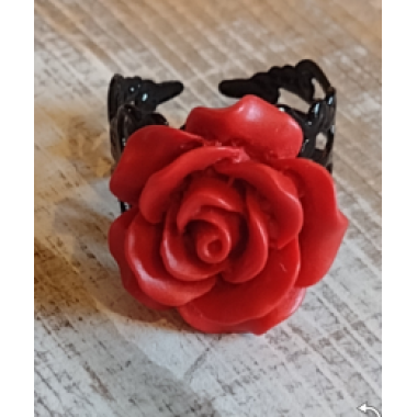 red rose ring